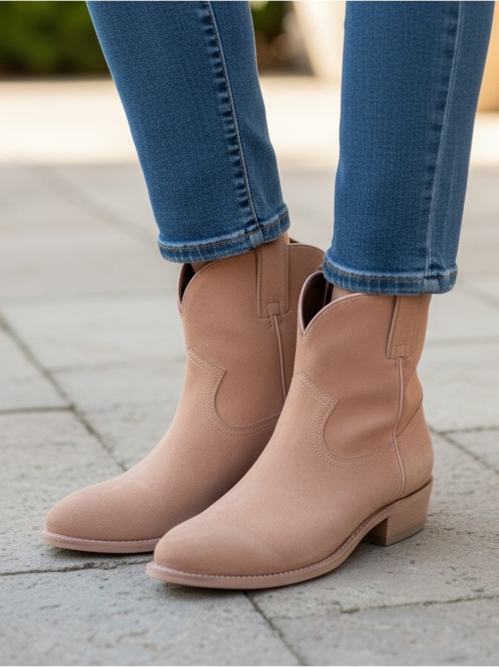 Frye Billy Short Light Pink Western Cowboy Short Boho Cottagecore Ankle Boot